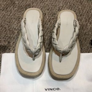 NWOT Vince Nita Leather Sandal